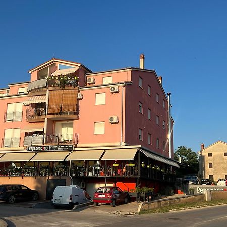 PUY Lungo Mare Apartment With Terrace מראה חיצוני תמונה